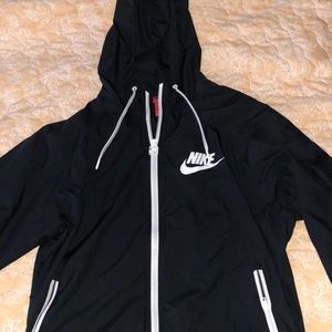 Nike windbreaker